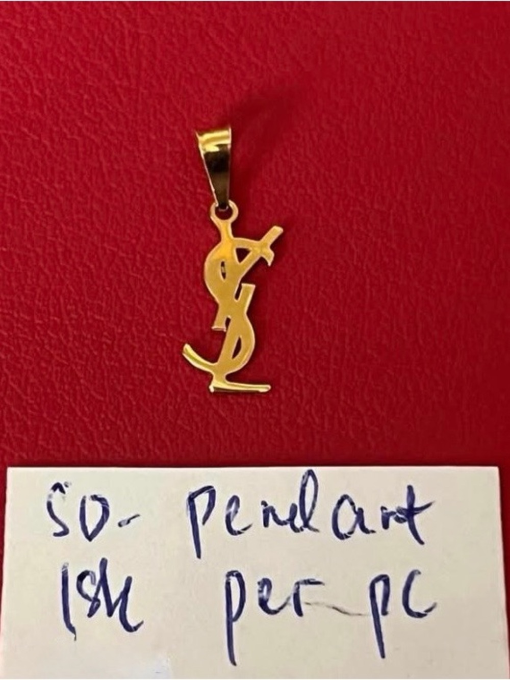 18k Saudi gold. Earrings and Pendant Set -
APPROX 1.7 grams - Picture 5 of 5